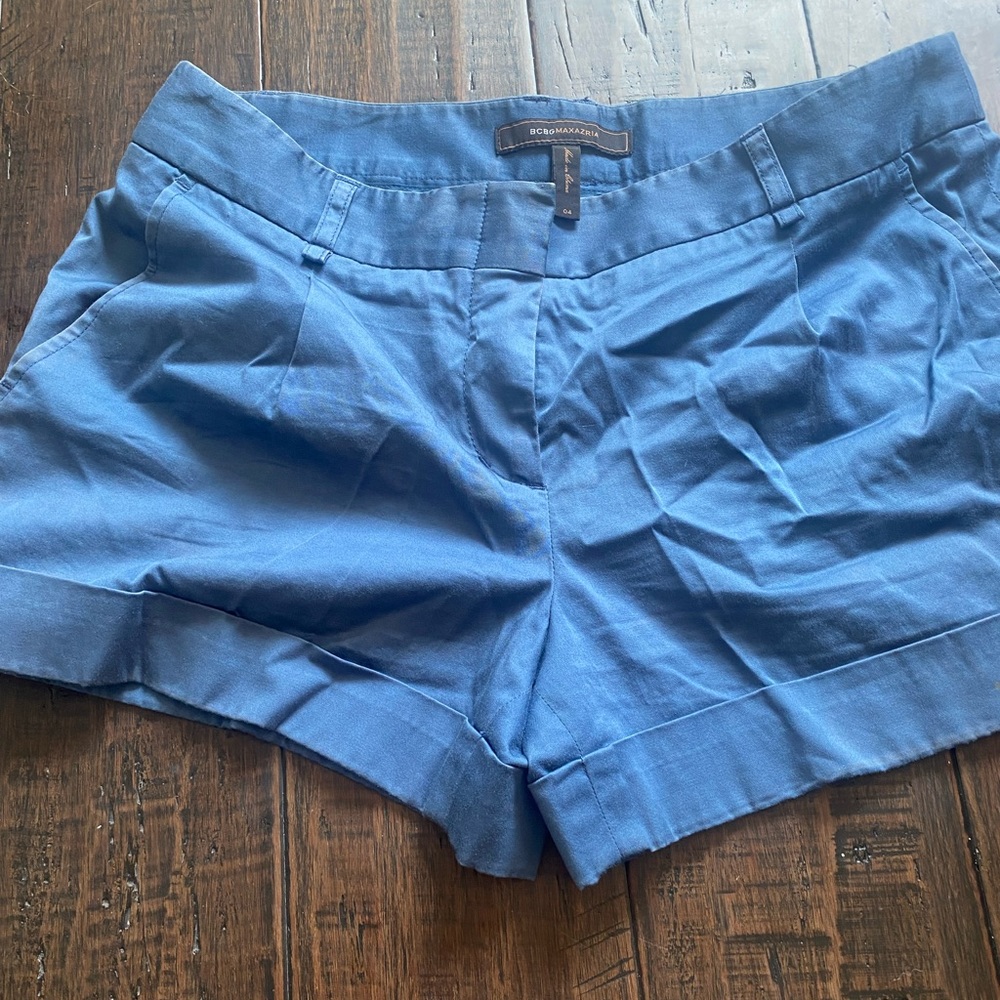 BCBG pleated shorts